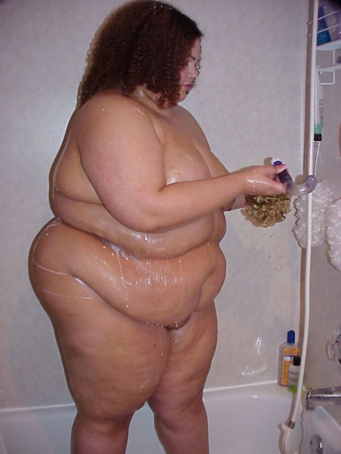 Free porn pics of Fatty takes a shower 1 of 49 pics