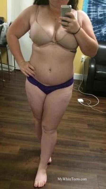 Free porn pics of Danielle - chubby pawg 2 of 8 pics