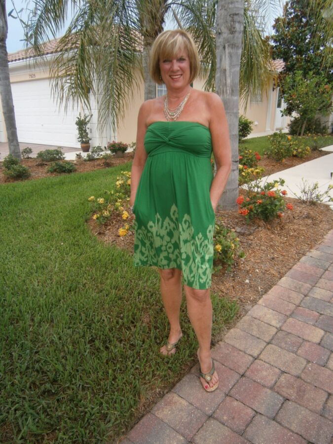 Free porn pics of JoAnn L.-A., Mature, sexy Airline hotwife, N.Y. and Fl. 22 of 259 pics