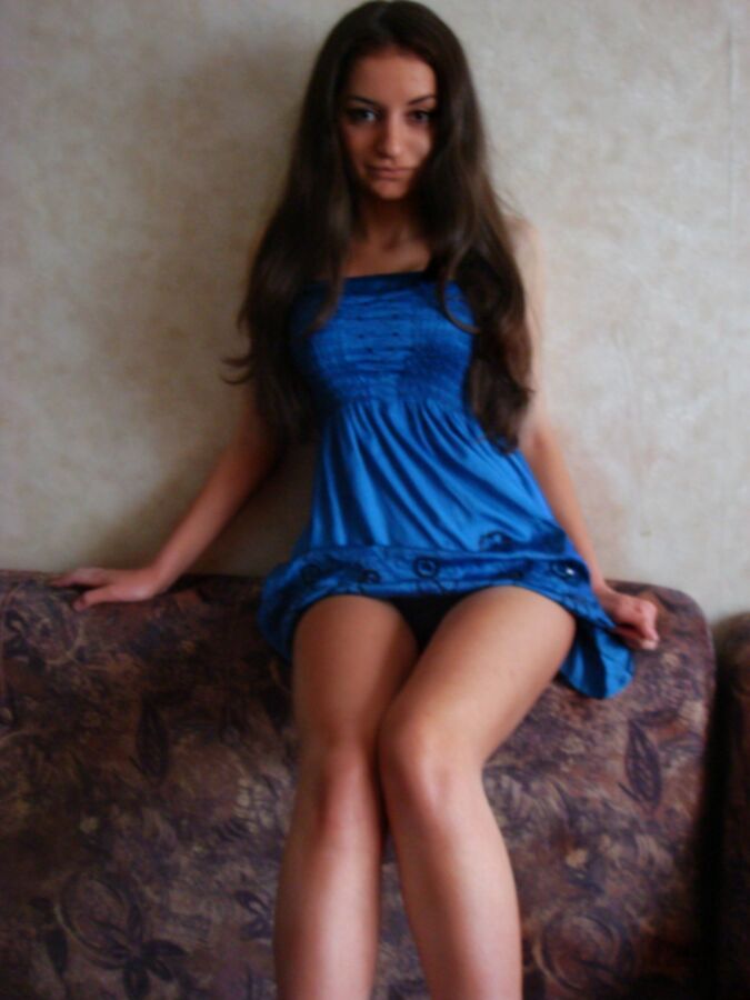 Russian brunette 5 of 26 pics