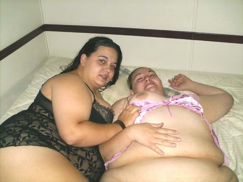Free porn pics of Leah and Jenn,two bbw girls making lesbian love 1 of 30 pics