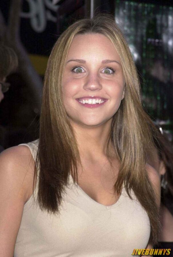 amanda bynes porn captions boob massive teen boobs big