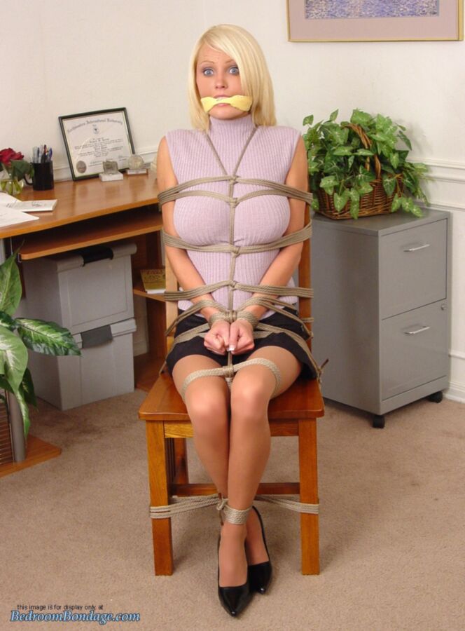 Secretary messy bondage curvy