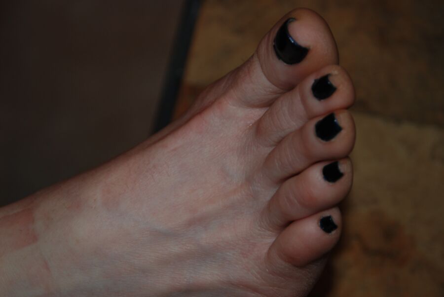 Free porn pics of Sexy Mature Wife Feet 2 of 259 pics