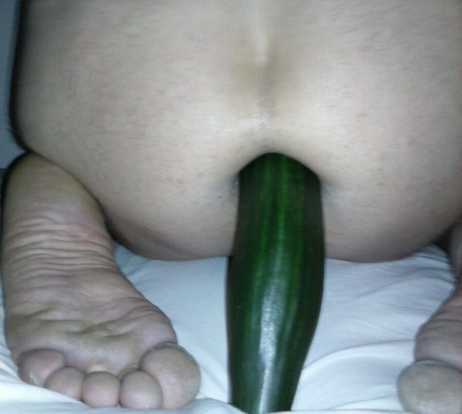 Cucumber Deep In Ass 98