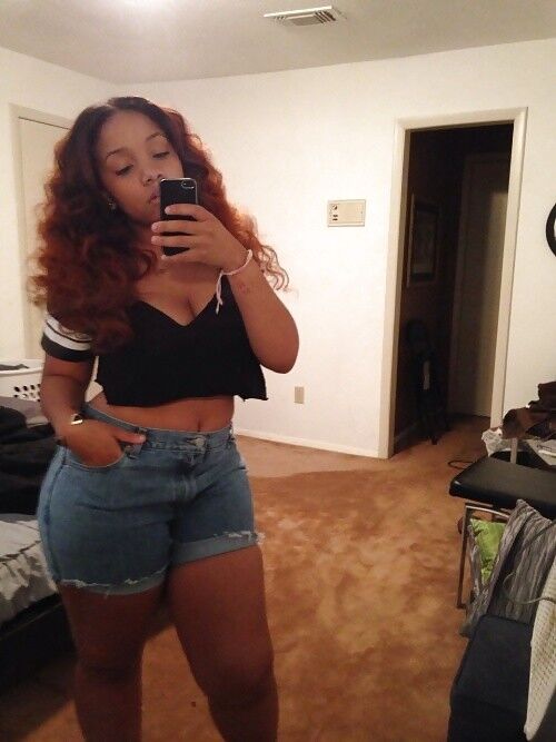 Thick Black Girl Selfie 19 of 21 pics