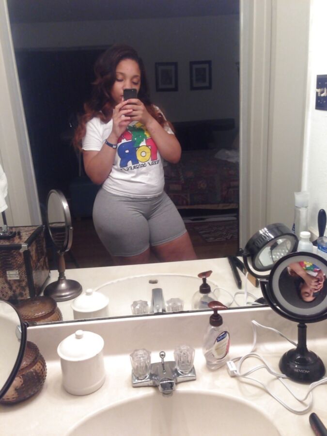 Thick Black Girl Selfie 18 of 21 pics