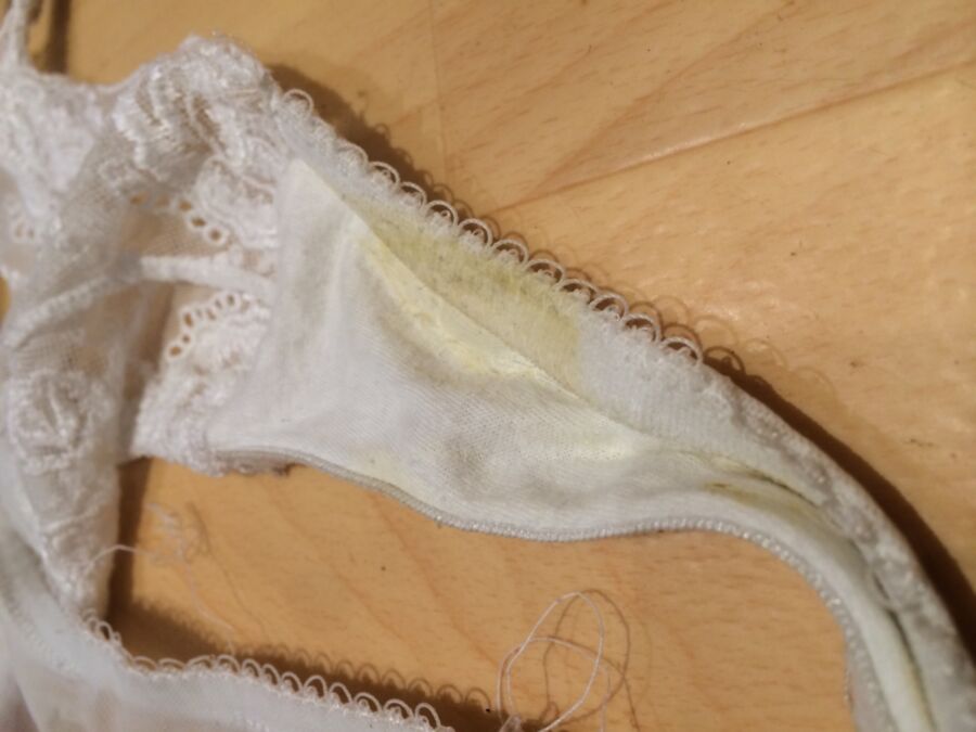 Free porn pics of Dirty knickers the wife has worn on a girls night out 3 of 4 pics