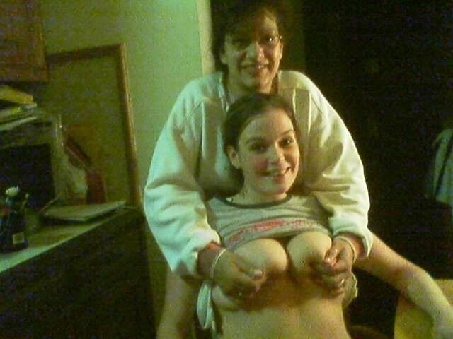 Free porn pics of mother daughter 21 of 269 pics