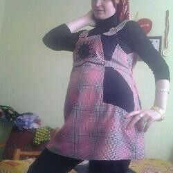 Hot Pregnant hijabi 3 of 27 pics