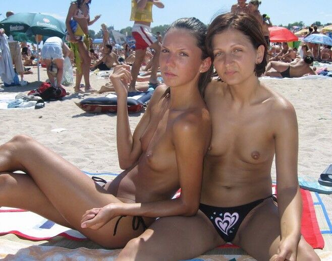 Free porn pics of mother daughter 18 of 269 pics