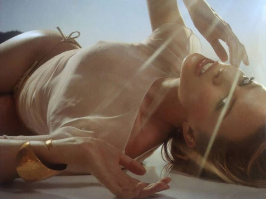 Free porn pics of Kylie Minogue 2 of 15 pics