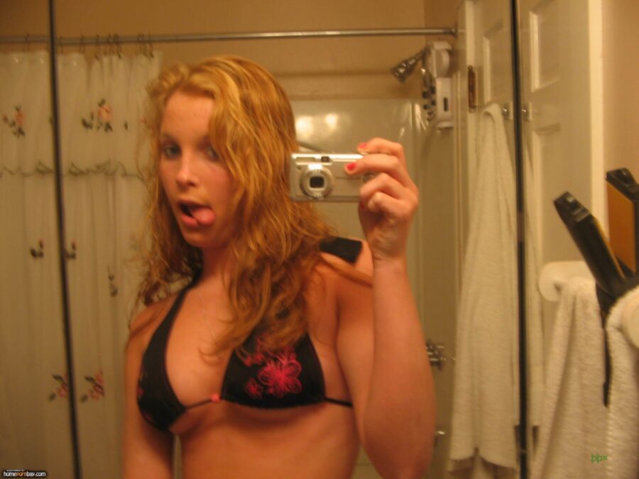 Free porn pics of Amateur Teens selfie P-P ¤ 1 of 28 pics