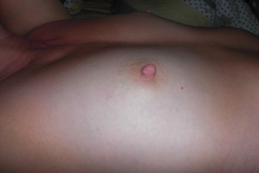 nipples-contest  7 of 30 pics