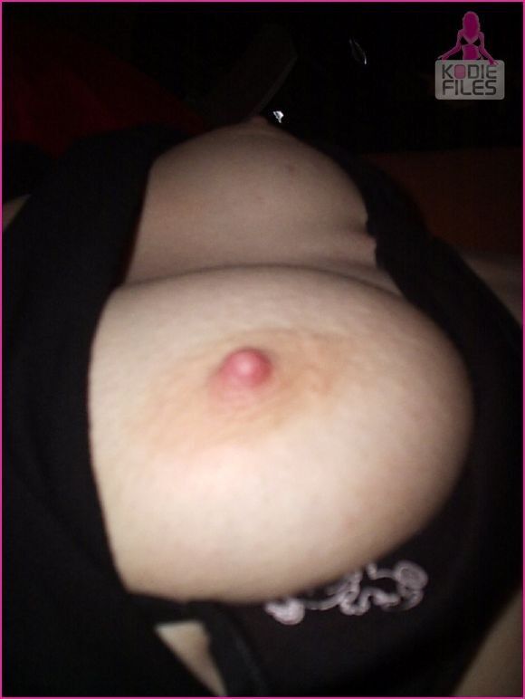 nipples-contest  9 of 30 pics