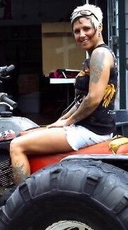 Free porn pics of tattoo artist milf showing her cunt 11 of 44 pics