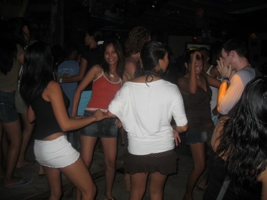 Fet - More of Thai bar Girls / Hookers 23 of 92 pics