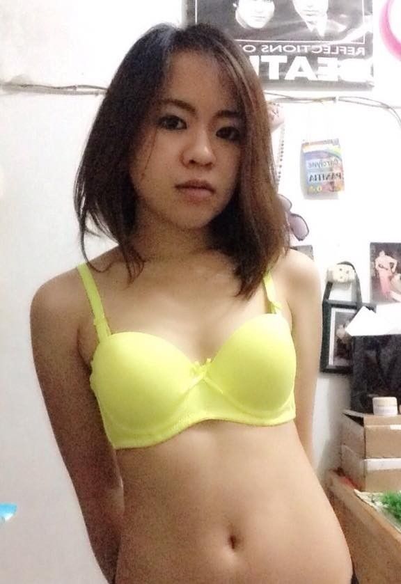 Sexy girls pissing their panties