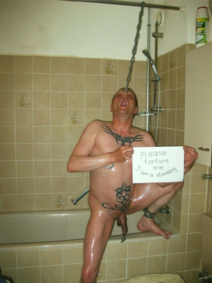 Free porn pics of extreme humiliation 3 of 16 pics