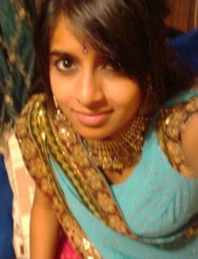Free porn pics of Busty Indian Babe Gets Kinky 14 of 174 pics
