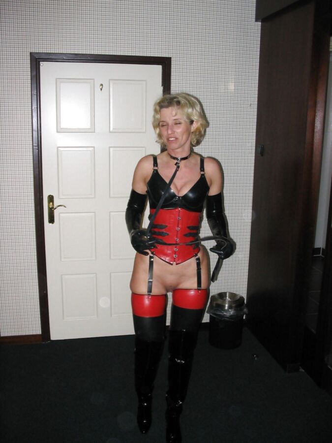 BDSM German Dutch slave 2 of 7 pics
