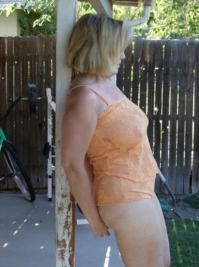 Free porn pics of Nancy Orange at Pool 4 of 25 pics