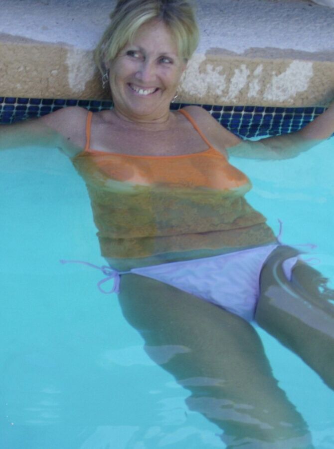 Free porn pics of Nancy Orange at Pool 21 of 25 pics