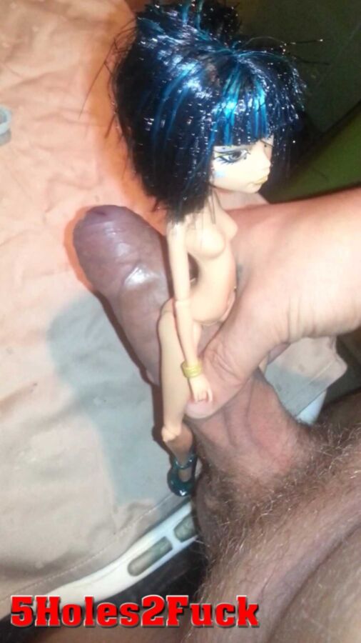 Free porn pics of Monster high dolls turn him on. And i like it. 14 of 24 pics