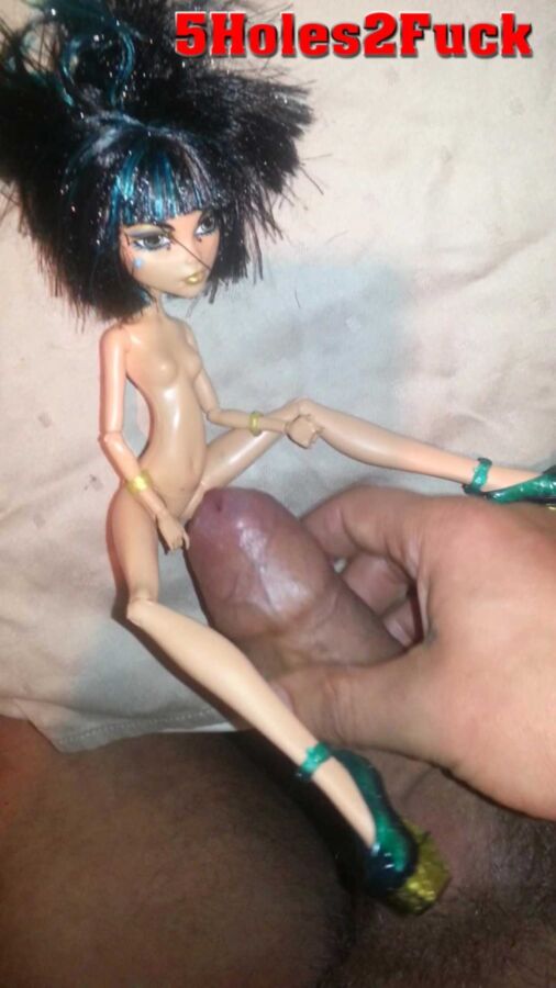 Free porn pics of Monster high dolls turn him on. And i like it. 17 of 24 pics