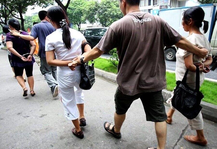 Chinese women under arrest 2 of 24 pics
