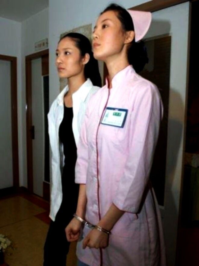 Chinese women under arrest 21 of 24 pics
