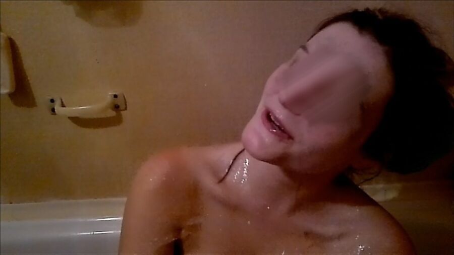 Sorry, this free face pissing galleries really Free face pissing galleries commit