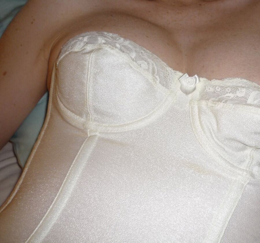 Free porn pics of Whore in a white corset 20 of 31 pics