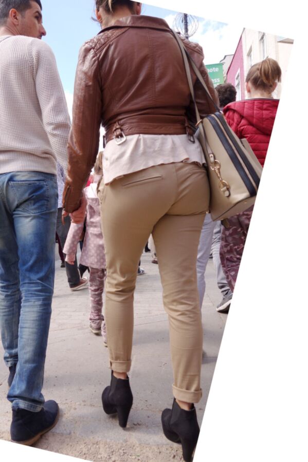 Free porn pics of Candid round ass in brown pants. 004 7 of 20 pics