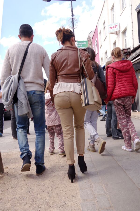 Free porn pics of Candid round ass in brown pants. 004 2 of 20 pics