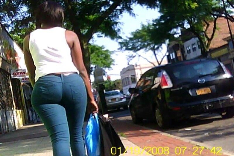 Free porn pics of Street Booty Rips 2 6 of 180 pics