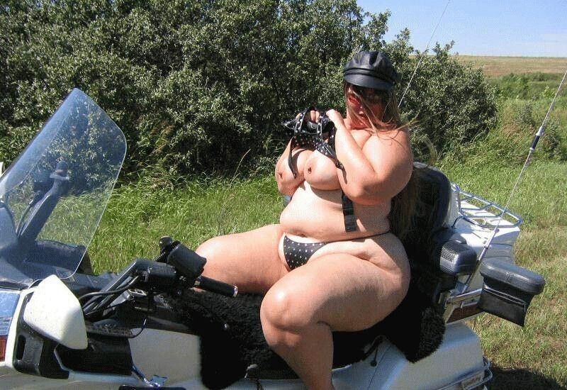 Free porn pics of biker 2 of 9 pics