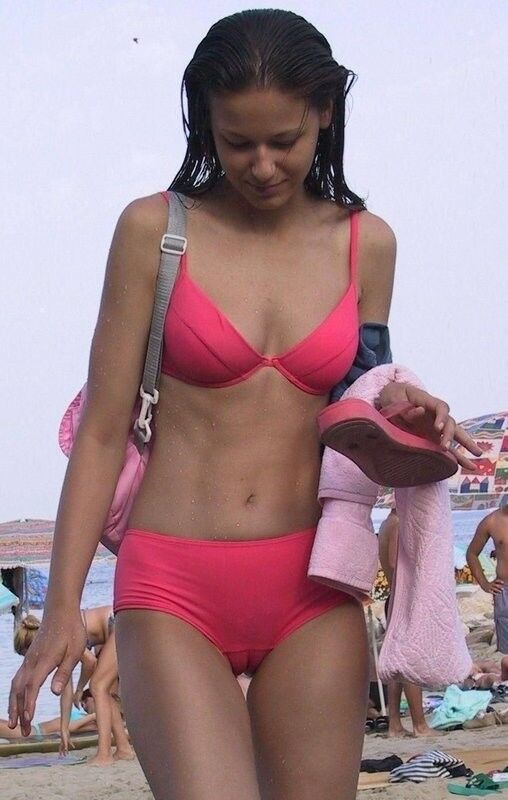 Free porn pics of Camel toes on the Beach Swimsuit Edition 3 19 of 250 pics