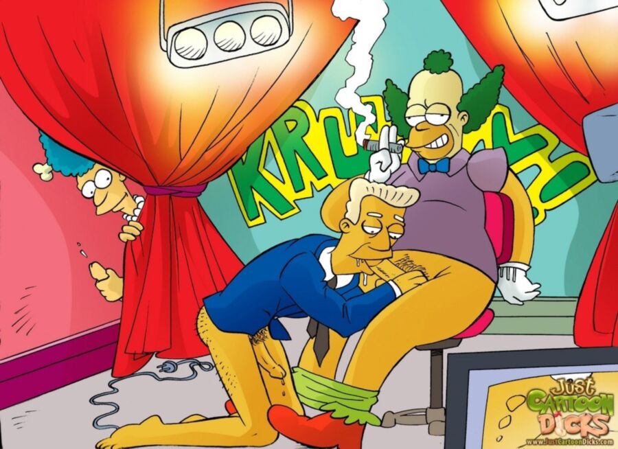 Free porn pics of the simpsons gay 5 of 38 pics