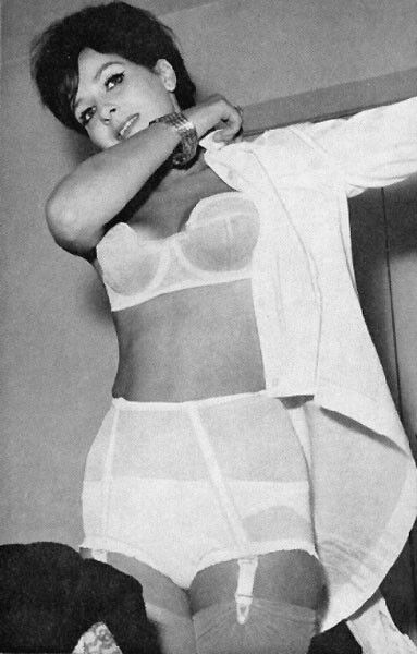 Free porn pics of Vintage stocking Girls 25 11 of 64 pics
