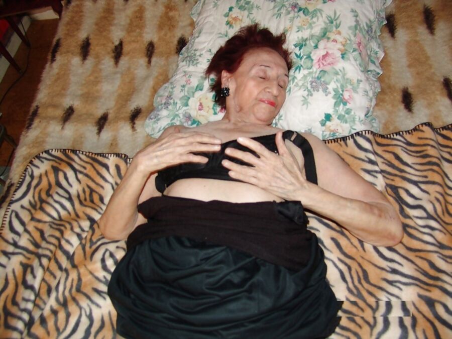 Free porn pics of Happy new year with real very old granny 7 of 21 pics