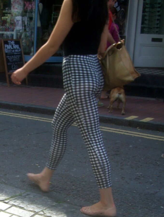 Free porn pics of Candid 28 - Tight Leggings, Great Figure 13 of 15 pics